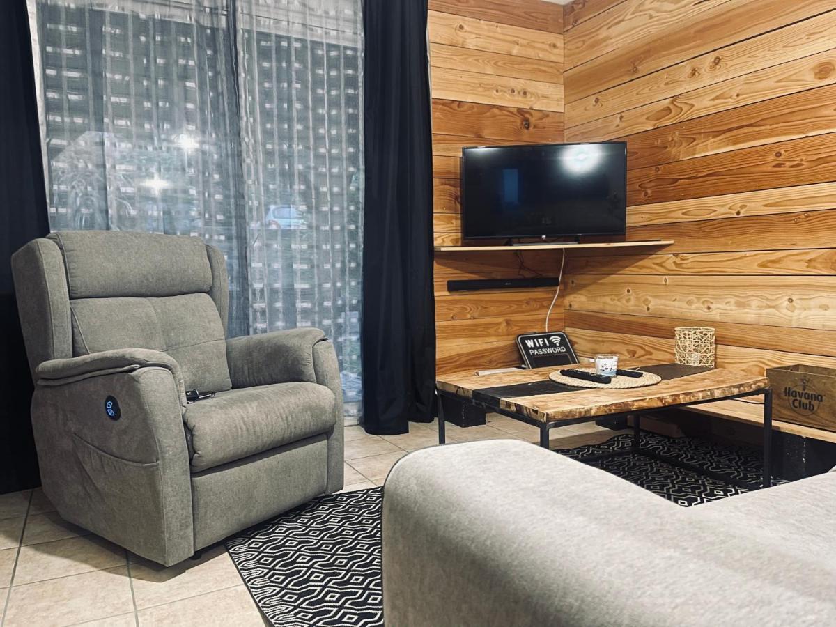 Appartement A 2 Mins Du Centre Sarlat-la-Caneda Εξωτερικό φωτογραφία